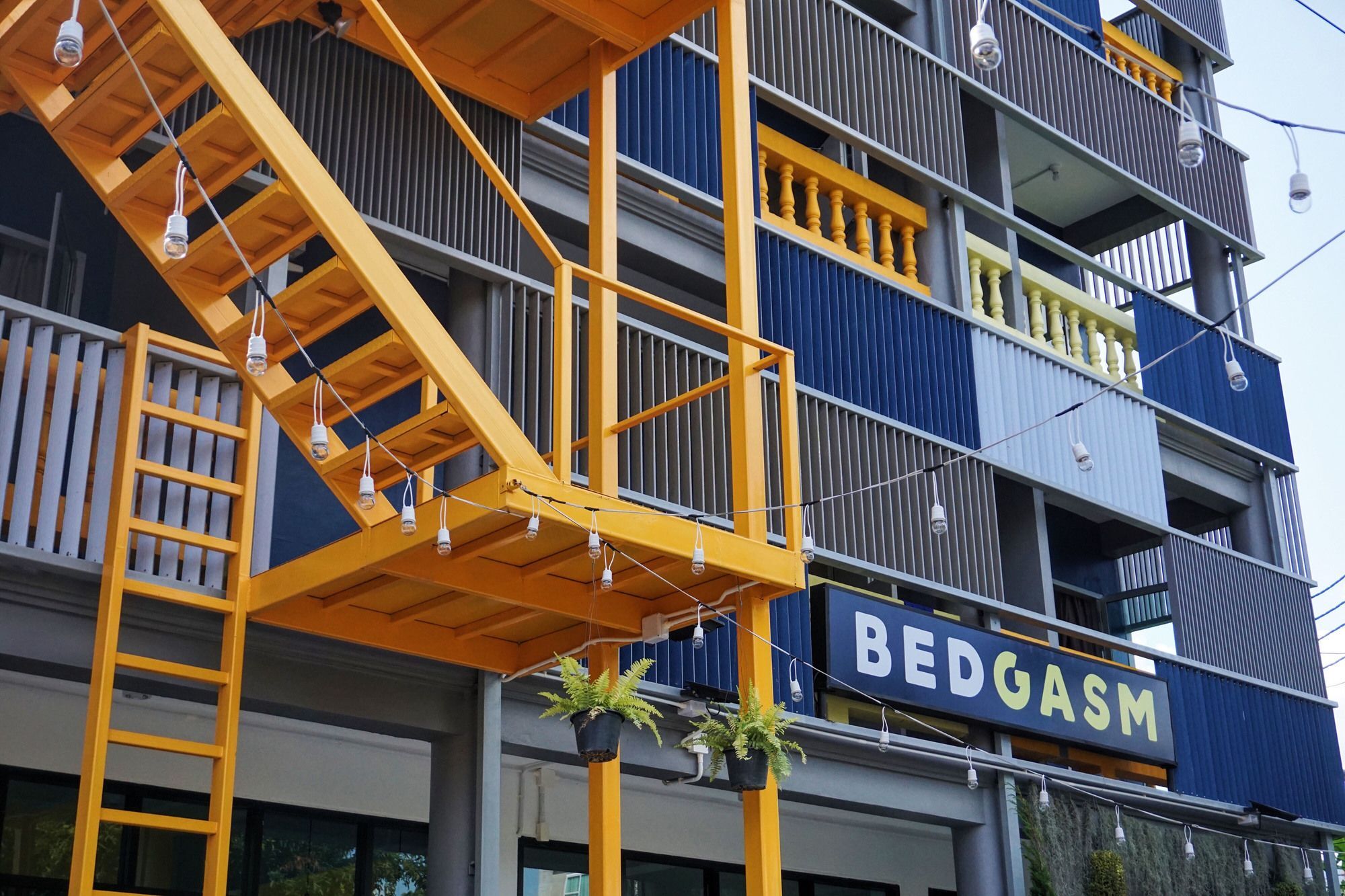 Bedgasm Hotel X Cafe Nimman Chiang Mai Ngoại thất bức ảnh